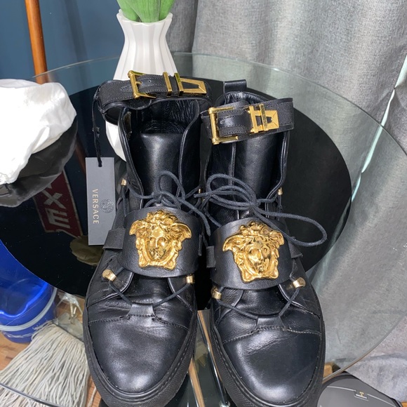 Versace | Shoes | Leather Versace Boots 